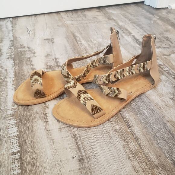 Aspiga Hand Crafted Women's Tan Carrie Beaded Sandals Size 8.5 (40) - Picture 5 of 8